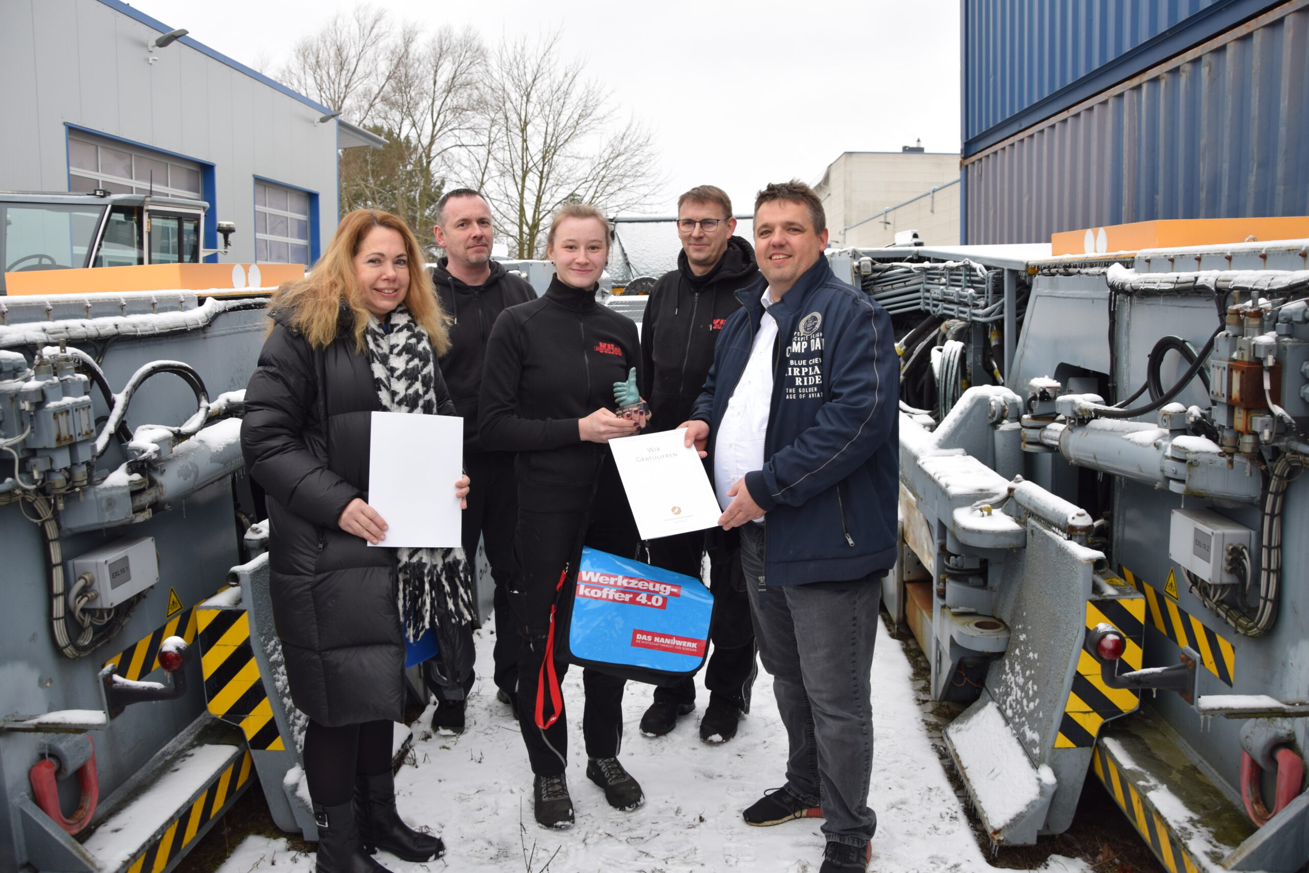 Handwerk trifft Luftfahrt 1 Auszeichnung 1 scaled