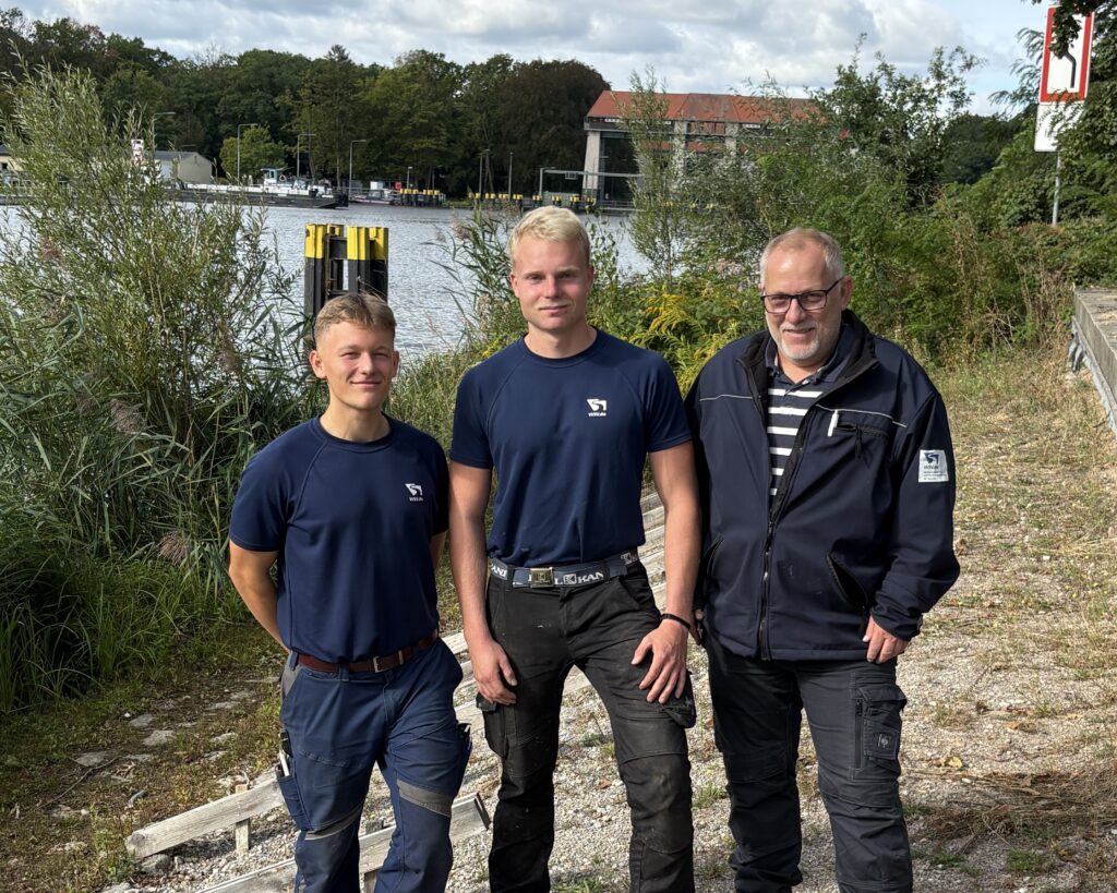 Zwei, die nah am Wasser bauen 8 Zwei, die nah am Wasser bauen